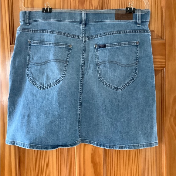 Jean skirt - Picture 2 of 4